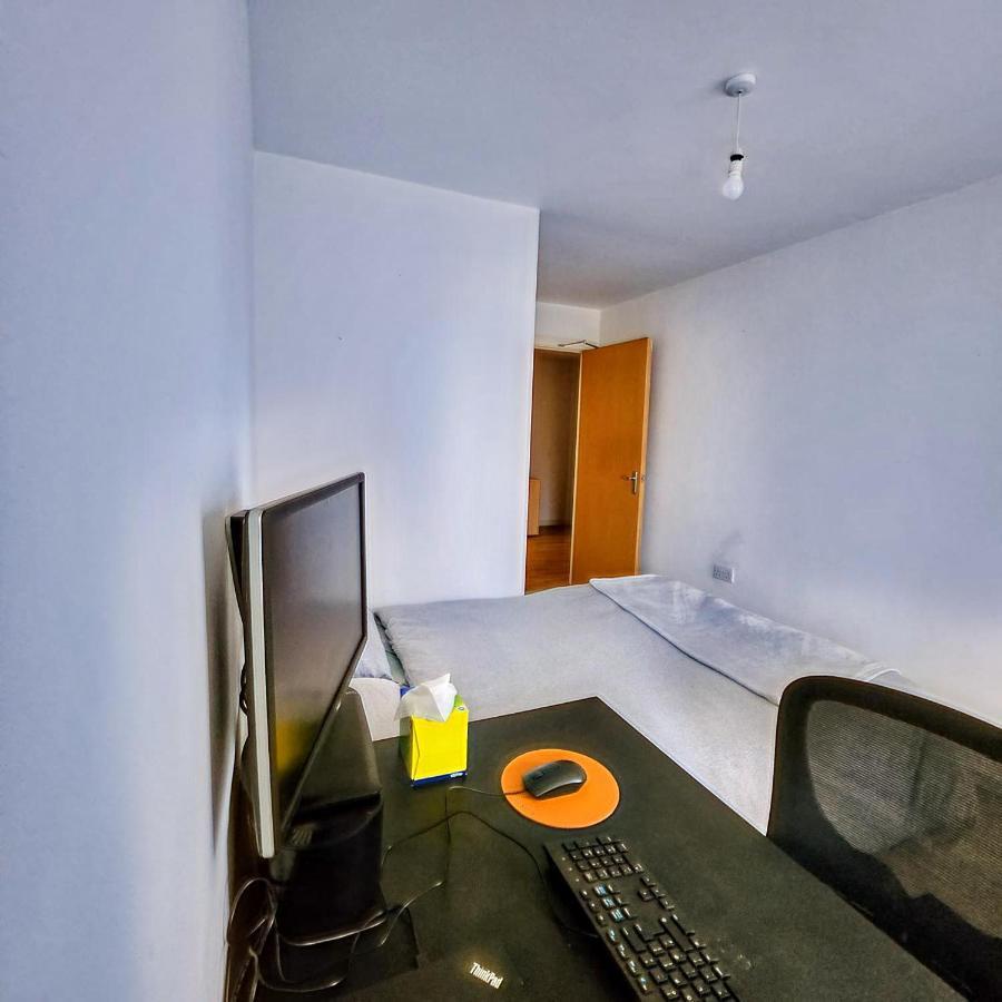 Shared Apartment - Walking From Leeds City Center Ngoại thất bức ảnh